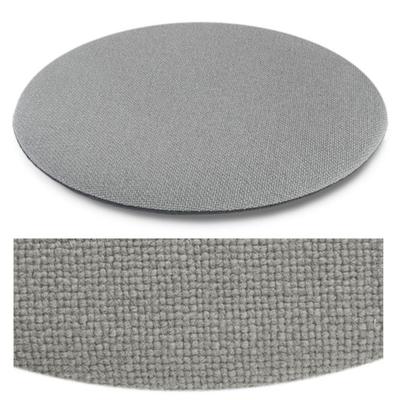 Das foto zeigt eine runde sitzauflage der firma discus. Die farbe der sitzauflage ist  grau.